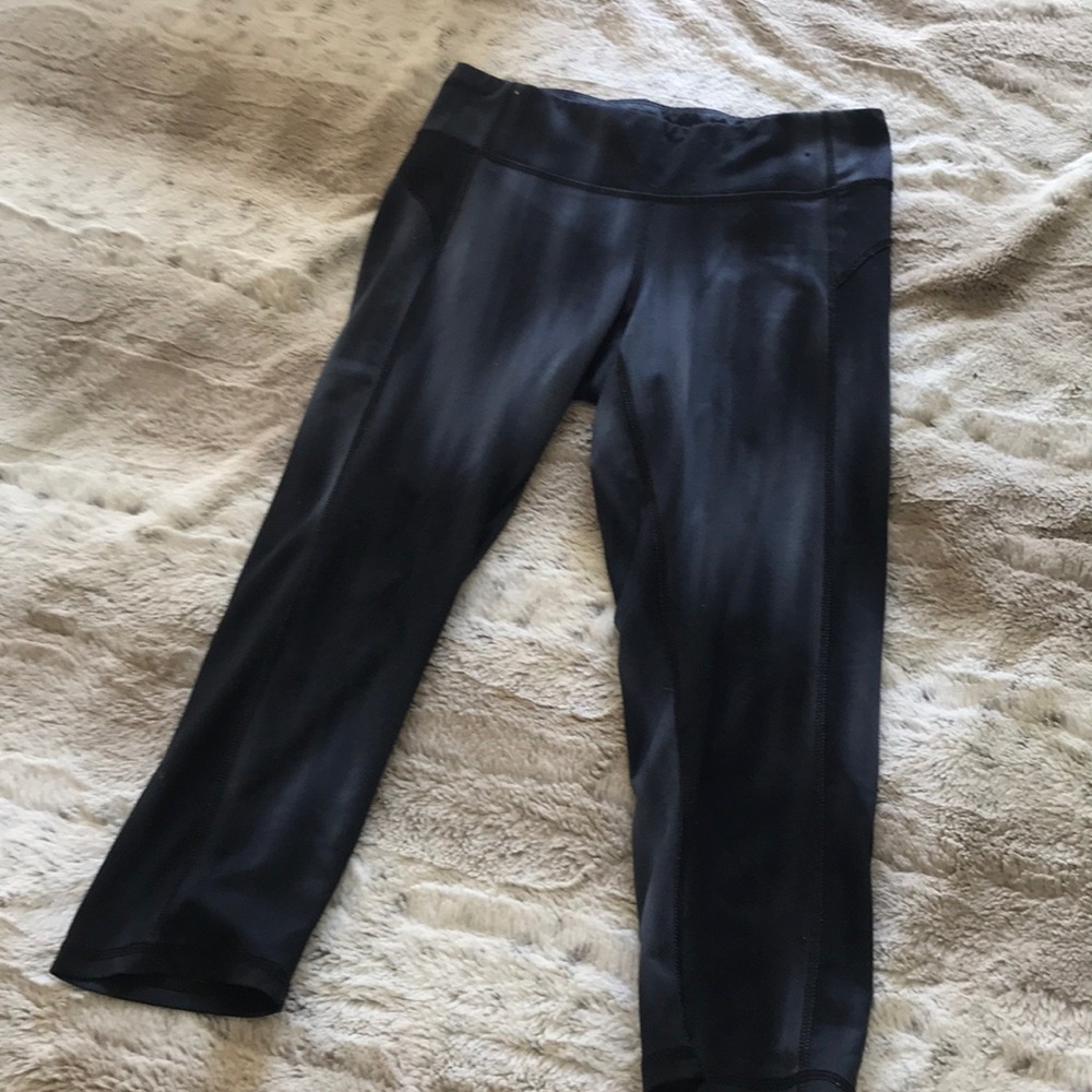 Capri workout pants